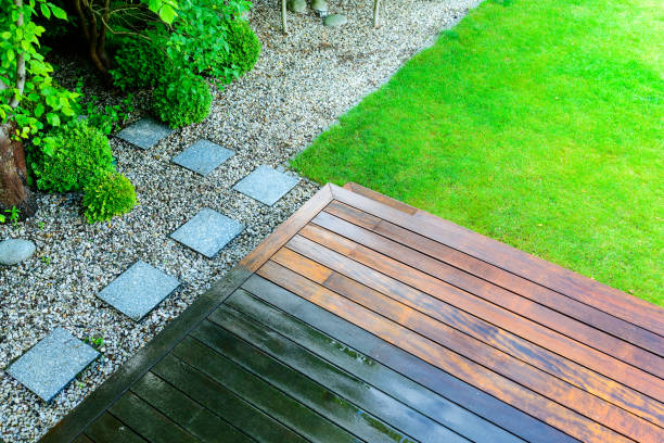 Best Pool Deck Cleaning  in Brownfields, LA